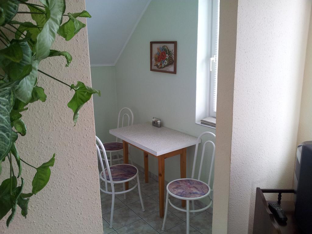 Friends Villa Apartments Hévíz Esterno foto