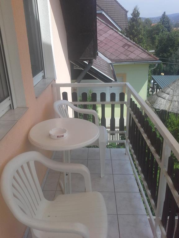Friends Villa Apartments Hévíz Esterno foto