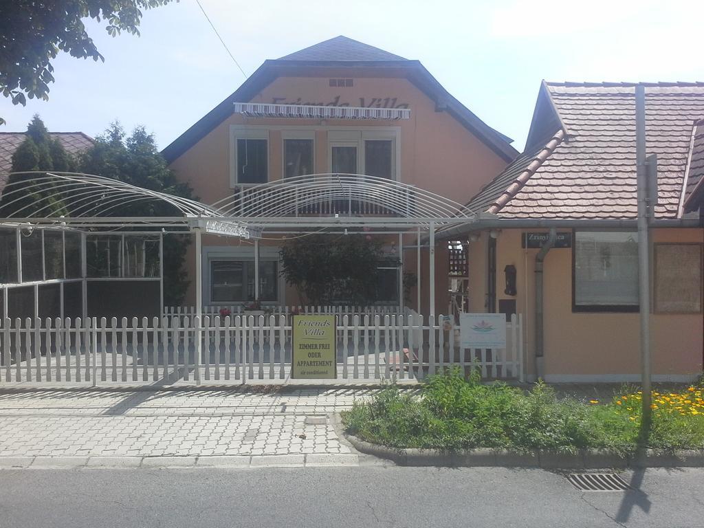 Friends Villa Apartments Hévíz Esterno foto