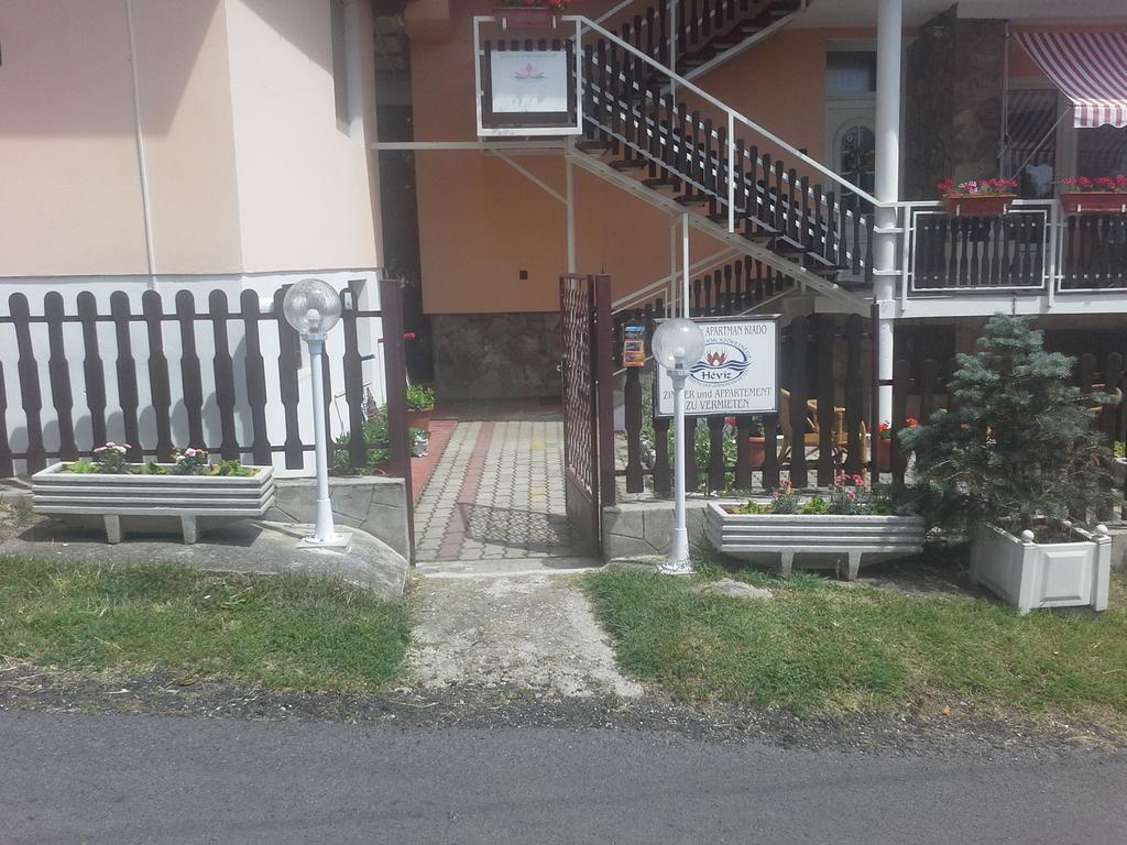 Friends Villa Apartments Hévíz Esterno foto